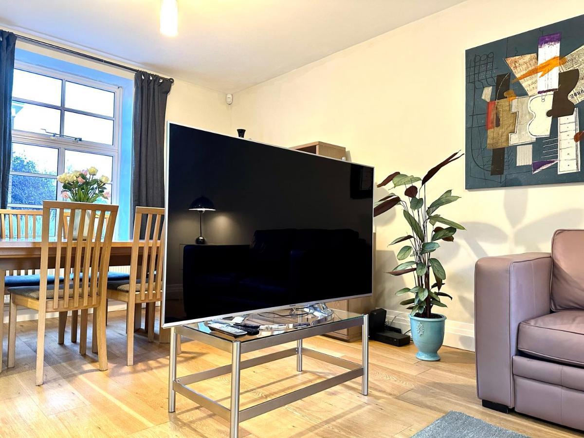 Desirable 2 Bedroom Apartment In Bicester That Sleeps 5 Buitenkant foto
